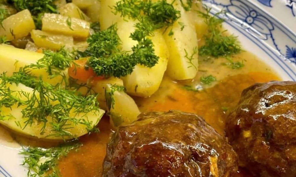 Fleischpflanzerl mit Kartoffeln und Kohlrabi – Kochbucher